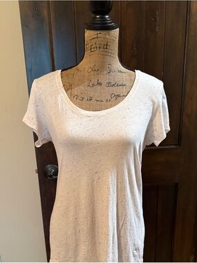 Women’s Speckled Cream Short-Sleeve Scoop Neck Tee